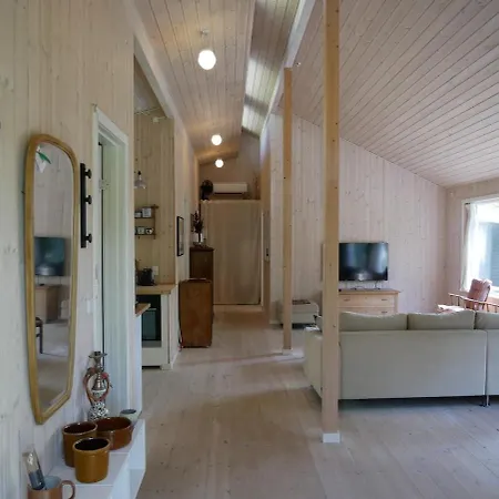 Summerhouse In Ulvshale, Mon Hébergement de vacances Stege